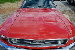 Ford Mustang Fastback GTA 390 BJ 1967 rot-schwarz voll