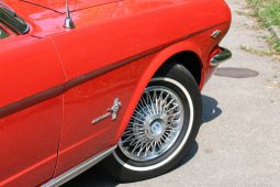 Ford Mustang Cabrio BJ 1965 aussen Rot innen Beige voll
