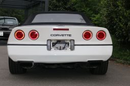 Chevrolet Corvette C4 1987 weiss voll