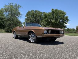 Ford Mustang Cabrio Gold BJ 1973
