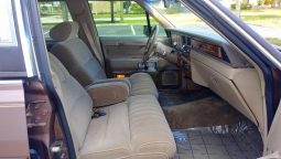 Lincoln Town Car Rot BJ 1989 voll