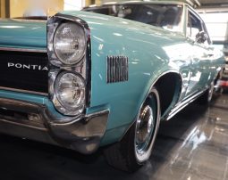 Pontiac LeMans BJ 1966 Türkis voll